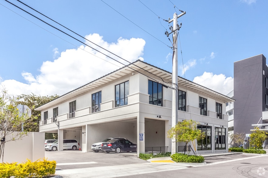 More Photos Of 7400 SW 59th Pl, Miami Office For Lease