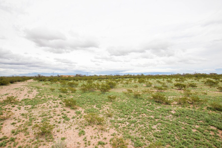 More Photos Of 5860 E Comsoft Pl, Sahuarita Land For Lease