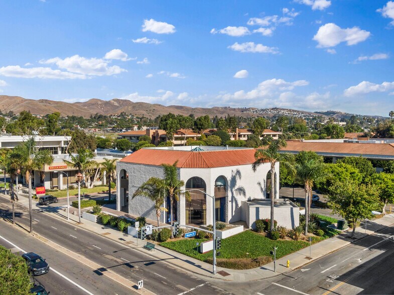 More Photos Of 300 S Mills Rd, Ventura Bank For Sale