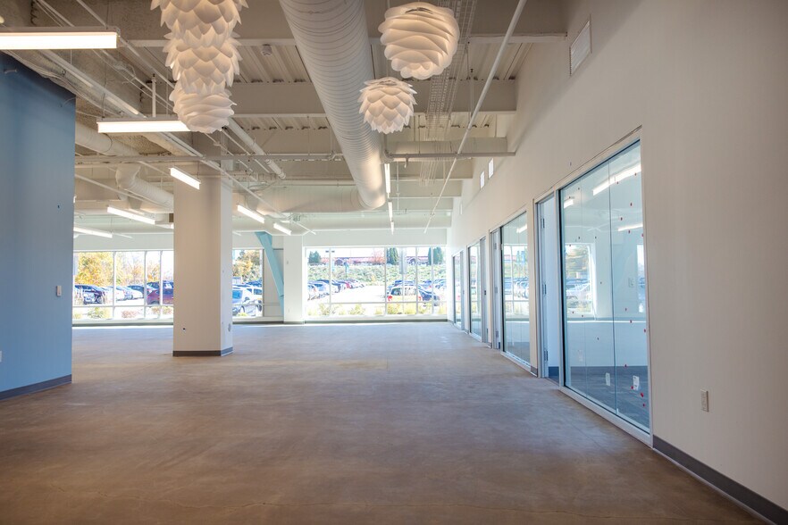 More Photos Of 44 Abele Rd, Bridgeville Office For Lease