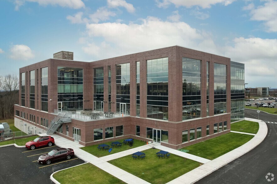 More Photos Of 211 High Point Dr, Victor Office For Lease