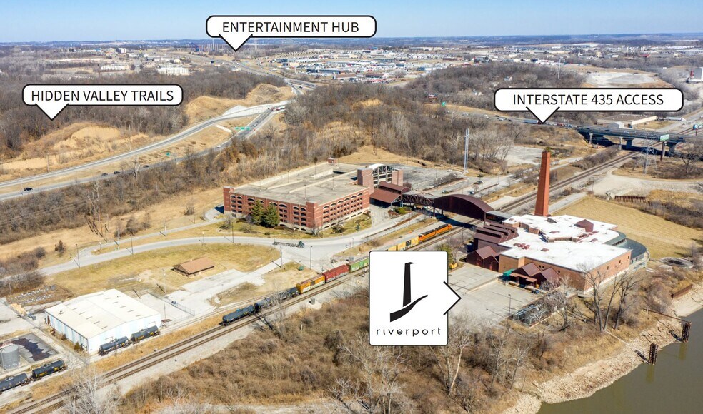More Photos Of 6711 NE Birmingham Rd, Kansas City Office For Sale