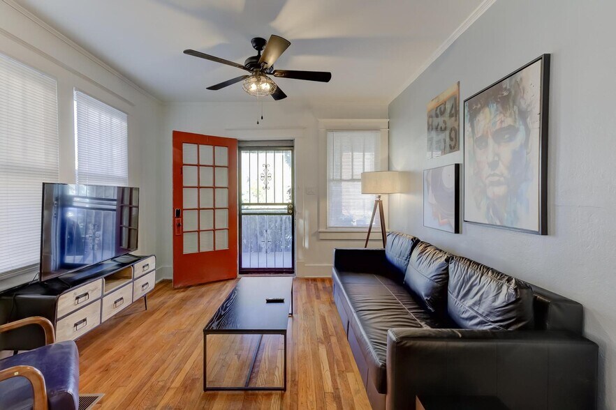 More Photos Of 963 New York St, Memphis Multifamily For Sale