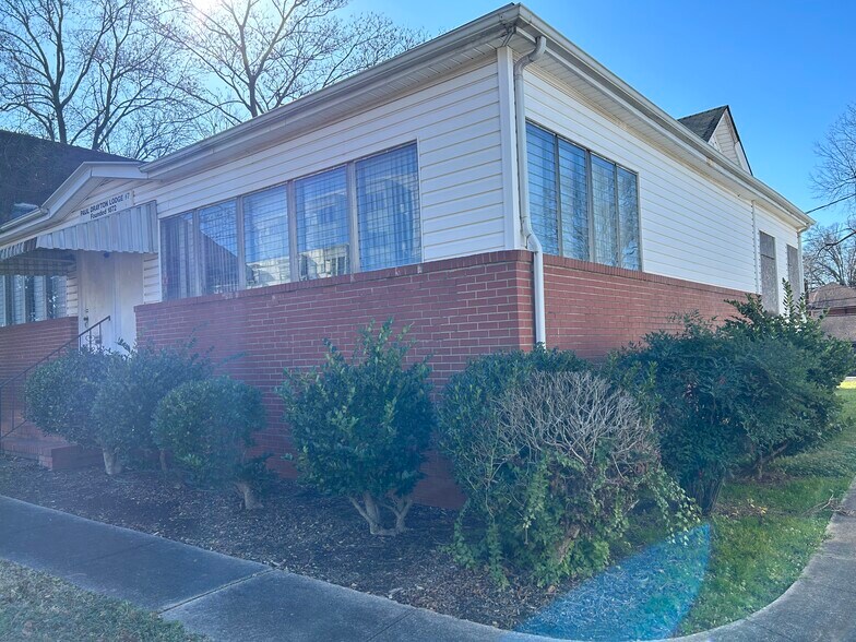 More Photos Of 1908 E 7th St, Charlotte Lodge Meeting Hall For Sale