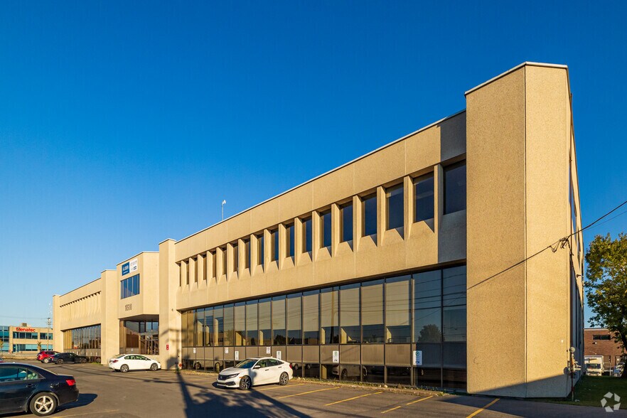 More Photos Of 10500 Ch De La Côte-De-Liesse, Montréal Office Residential For Lease