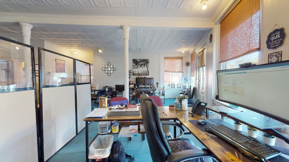 More Photos Of 934 State St, New Haven Apartments For Lease