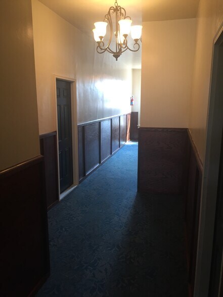 More Photos Of 141-143 Main St, Hackettstown Storefront Retail Residential For Sale