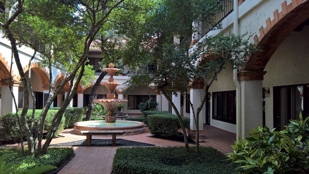 More Photos Of 13276 N Highway 183, Austin Office For Lease