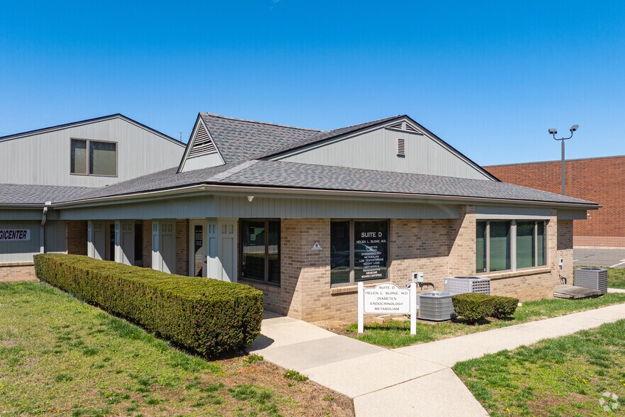 More Photos Of 2835 S Delsea Dr, Vineland Medical For Lease