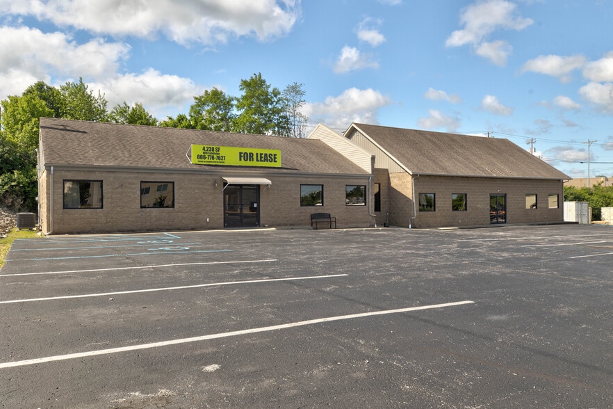 Primary Photo Of 270 Evans Ave, Mount Sterling Medical For Lease