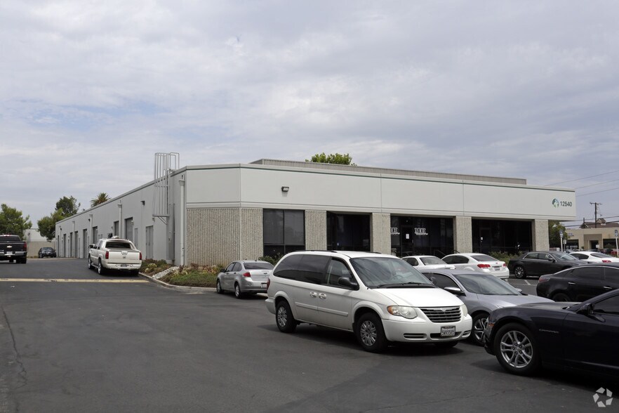 More Photos Of 12540 Slauson Ave, Santa Fe Springs Unknown For Lease