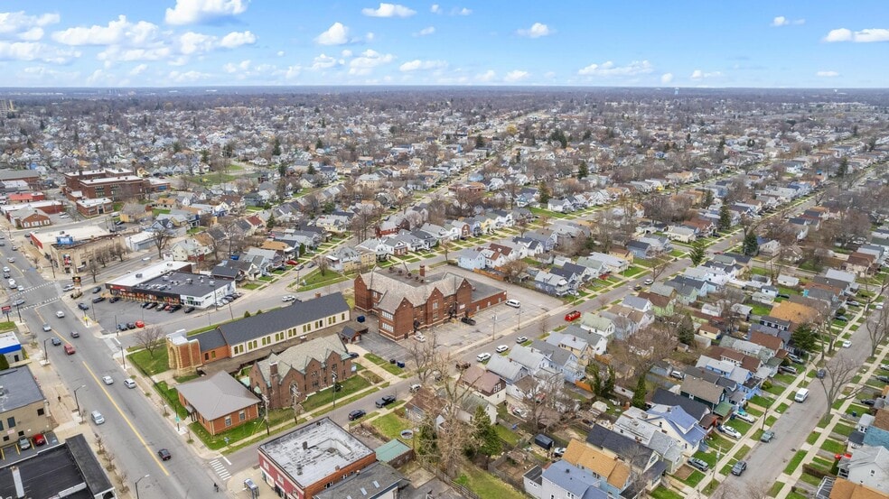More Photos Of 21 Davidson Ave, Buffalo Schools For Sale