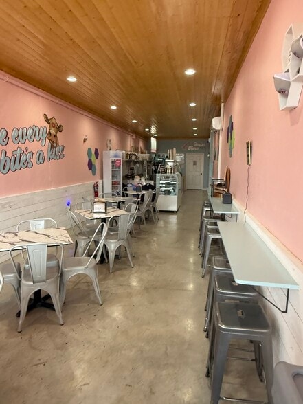More Photos Of 216-222 E Main, Yadkinville Storefront For Lease