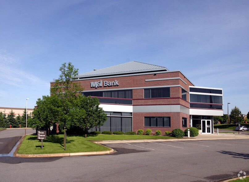More Photos Of 761 W 78th St, Chanhassen Office For Lease