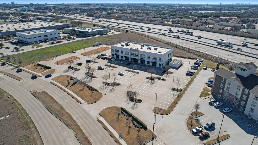 More Photos Of 4200 Mapleshade Ln, Plano Office For Lease