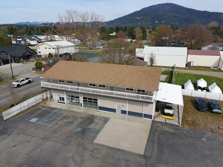 More Photos Of 108 E Hanley Ave, Coeur d'Alene General Retail For Sale