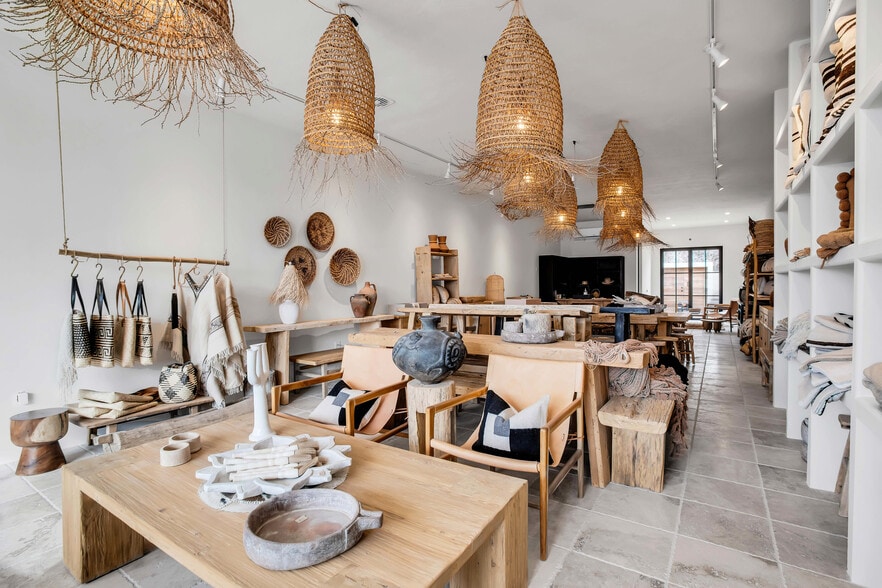 More Photos Of 56334-56336 29 Palms Hwy, Yucca Valley Storefront For Sale