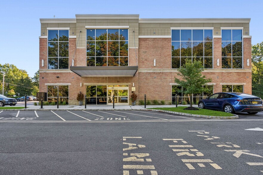 More Photos Of 55 Willow Ln, Marlboro Medical For Lease