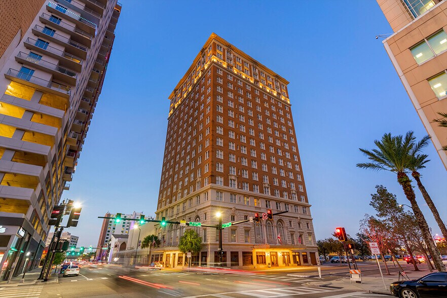 More Photos Of 905 N Florida Ave, Tampa Hotel For Lease