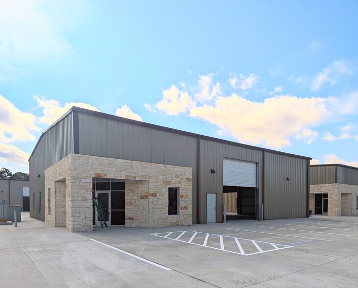 More Photos Of 17771 Grant Rd, Cypress Unknown For Lease