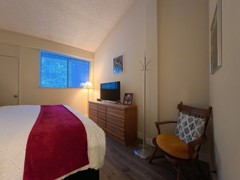 More Photos Of , Mammoth Lakes Multifamily For Sale