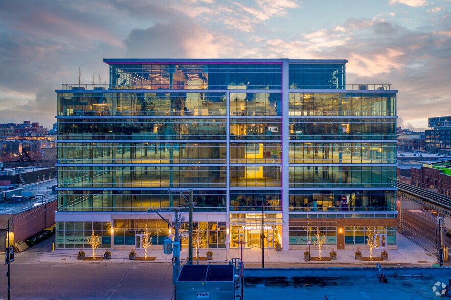 More Photos Of 1201 W Lake St, Chicago Office For Lease