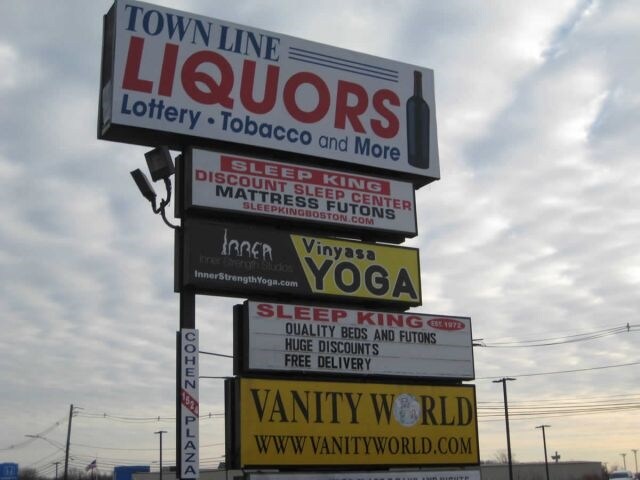 More Photos Of 1524 VFW Pky, West Roxbury Storefront For Lease