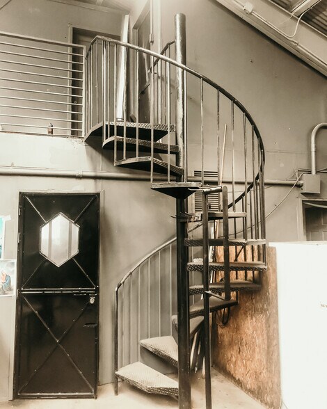 More Photos Of 1385 Fitzgerald Ave, San Francisco Warehouse For Lease