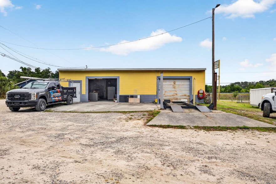 More Photos Of 10221 US 301, Dade City Office For Sale