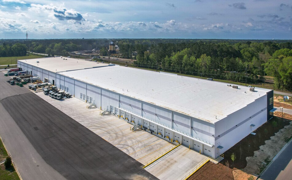 More Photos Of 104 Pinnacle Way, Summerville Manufacturing For Lease