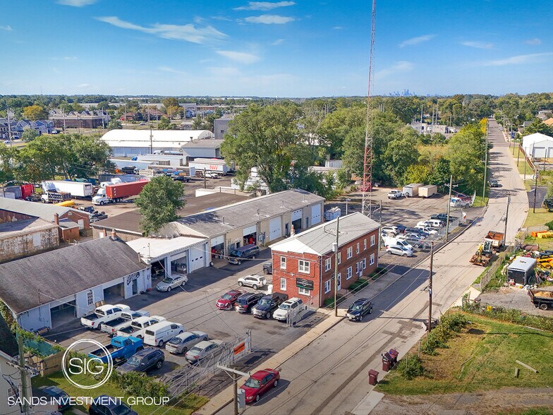Primary Photo Of 209 Adams St, Riverside Warehouse For Sale