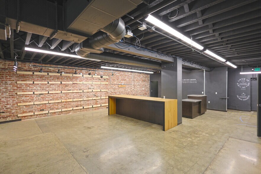 More Photos Of 2450 Shattuck Ave, Berkeley Unknown For Lease