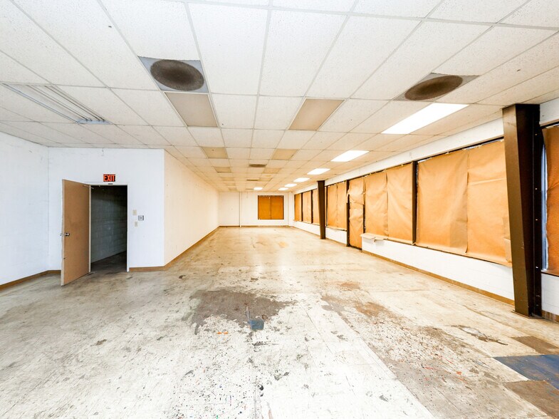 More Photos Of 532 NW 3rd St, Corvallis General Retail For Sale