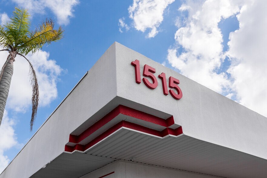 More Photos Of 1515 N Congress Ave, Delray Beach Warehouse For Lease