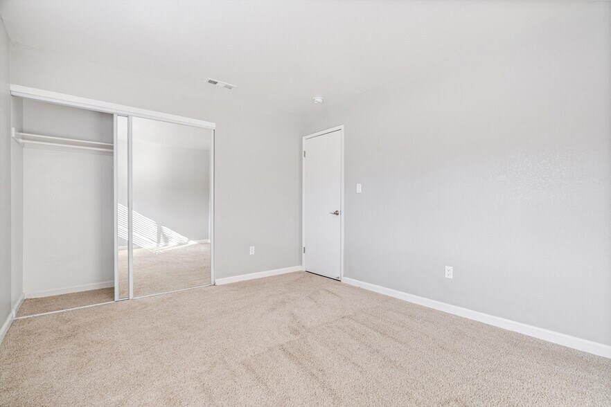 More Photos Of 505-531 Capps Ln, Ukiah Apartments For Sale