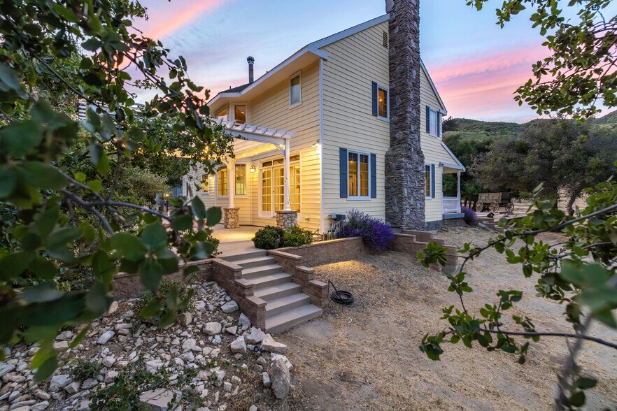 More Photos Of 11660 Lonesome Valley Rd, Leona Valley Specialty For Sale
