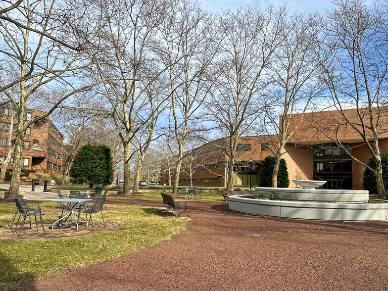 More Photos Of 103 Carnegie Ctr, Princeton Coworking Space