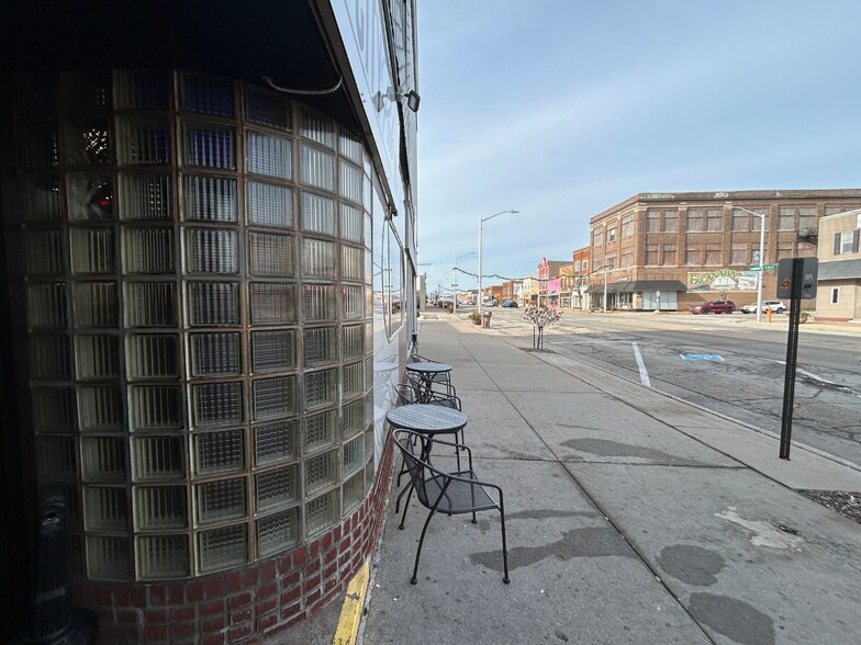 More Photos Of 1117 Ludington St, Escanaba Storefront Retail Residential For Sale