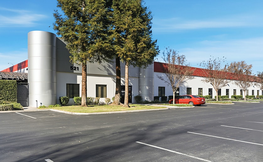 More Photos Of 521 Charcot Ave, San Jose Showroom For Sale