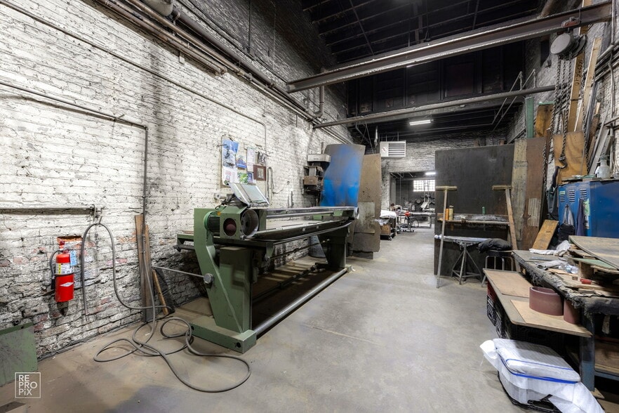 More Photos Of 2444 N Pulaski Rd, Chicago Warehouse For Sale