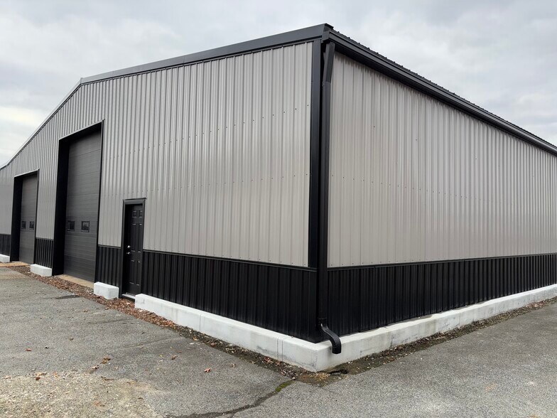 More Photos Of 150 Williams St, Elkton Light Distribution For Lease