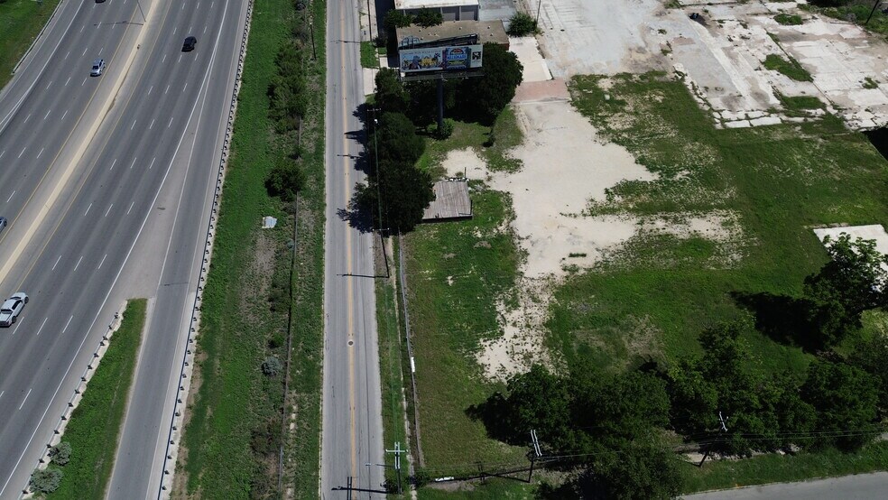 More Photos Of 1010 Hoefgen Avenue, San Antonio Land For Sale