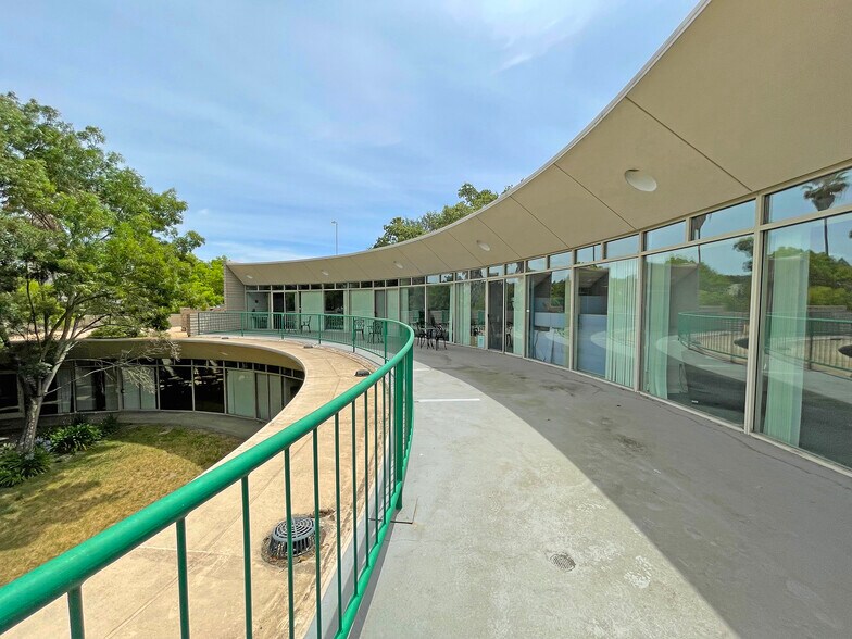 More Photos Of 2421 Mendocino Ave, Santa Rosa Office For Sale