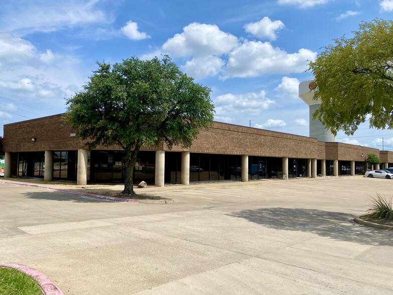 Primary Photo Of 3884 S Shiloh Rd, Garland Unknown For Lease