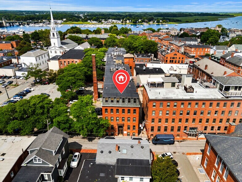 More Photos Of 19-23 Pleasant St, Newburyport Office For Sale