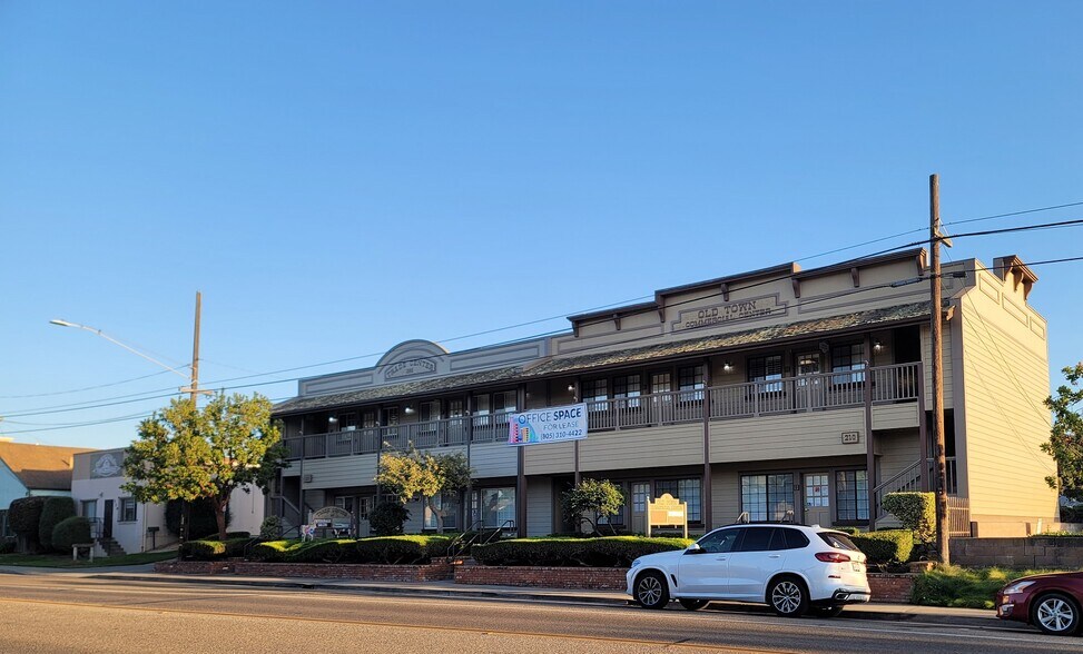 Primary Photo Of 220 E Clark Ave, Santa Maria Office For Lease