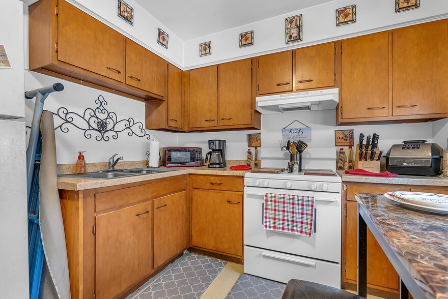 More Photos Of 6016 W 41st Ave, Gary Multifamily For Sale