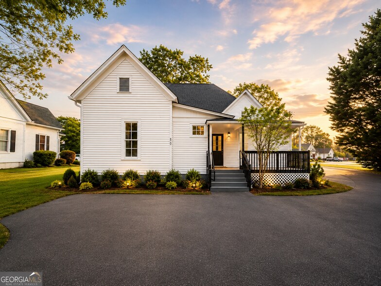 More Photos Of 80 Church St, Winder Office For Sale