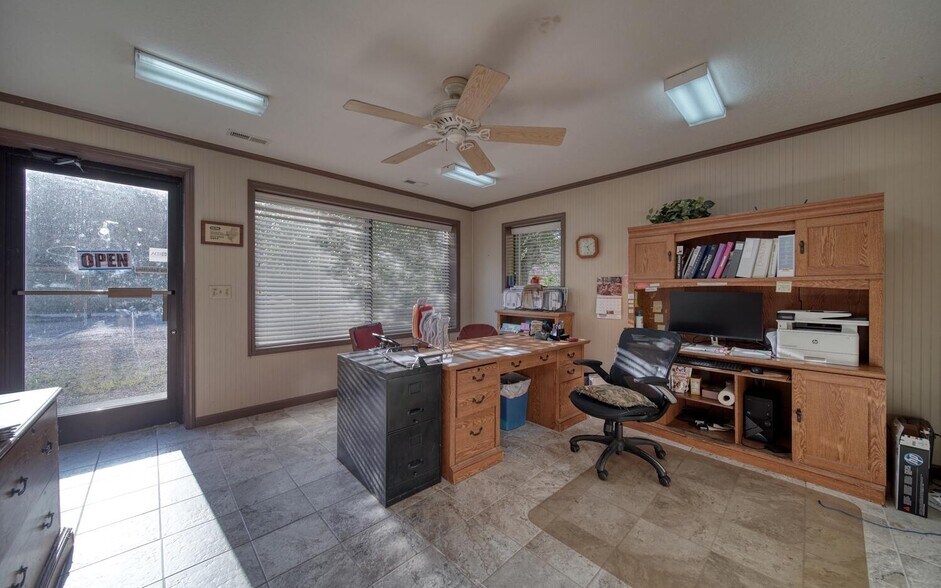 More Photos Of 72 Lance Crossing rd, Blairsville Industrial For Sale