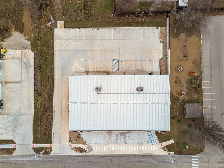 More Photos Of 6807 Sobbie Rd, Pleasant Valley Industrial For Sale